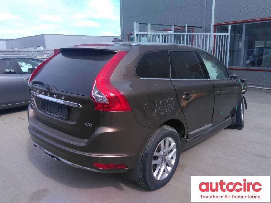 Volvo XC60 2014-2017 (Type I, Fase 2) , Motorkode: D4204T4, Girkassekode: 8-AUT 2WD / TG-81SC