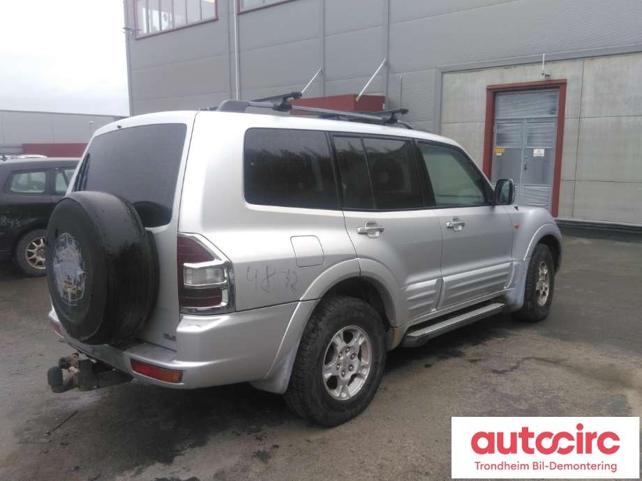 Mitsubishi Pajero 2000-2006 (Type III) , Motorkode: 4M41, Girkassekode: MR498051