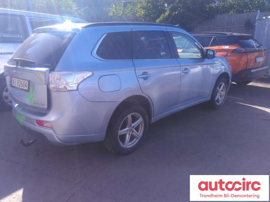 Mitsubishi Outlander 2012-2015 (Type III, Fase 1) , Motorkode: 4B11, Girkassekode: 2500A511