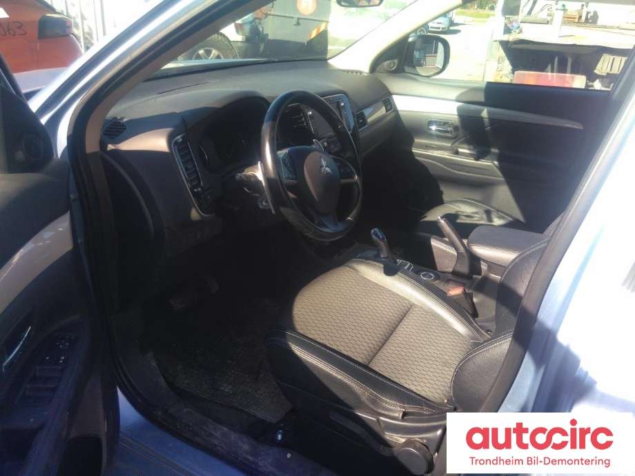 Mitsubishi Outlander 2012-2015 (Type III, Fase 1) , Motorkode: 4B11, Girkassekode: 2500A511
