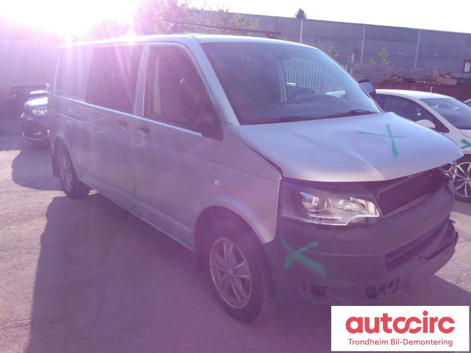 VW Transporter / Caravelle 2009-2015 (Fase 2) (T5) (T5), Motorkode: CFCA, Girkassekode: MKA