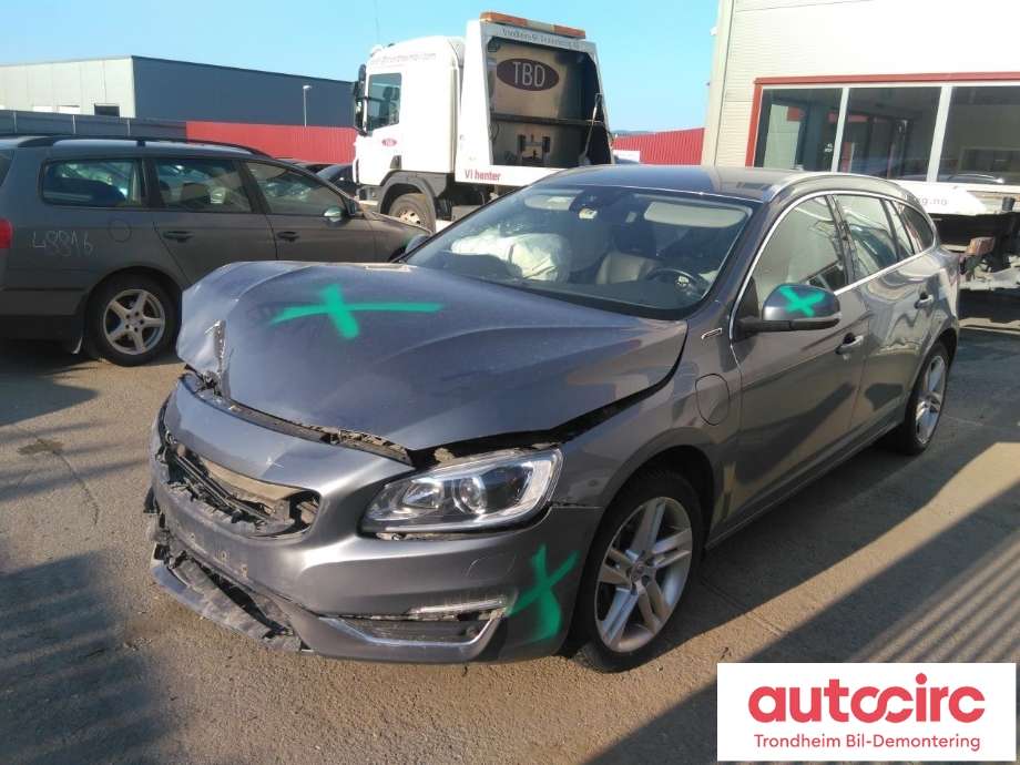 Volvo V60/V60 CC 2013-2018 (Type I, Fase 2) , Motorkode: D5244T17|VOLVO E1, Girkassekode: 36050600