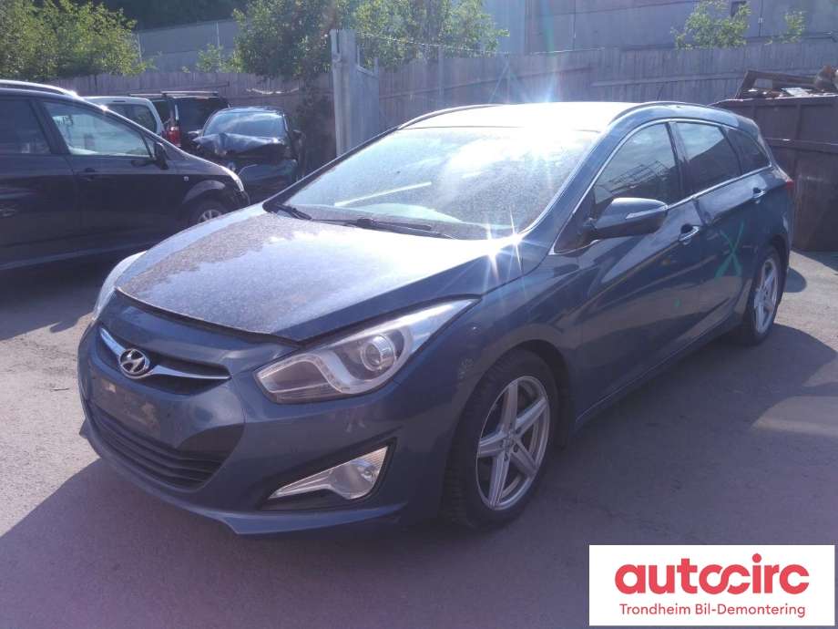 Hyundai i40 2012-2017 , Motorkode: D4FD, Girkassekode: 430003D020
