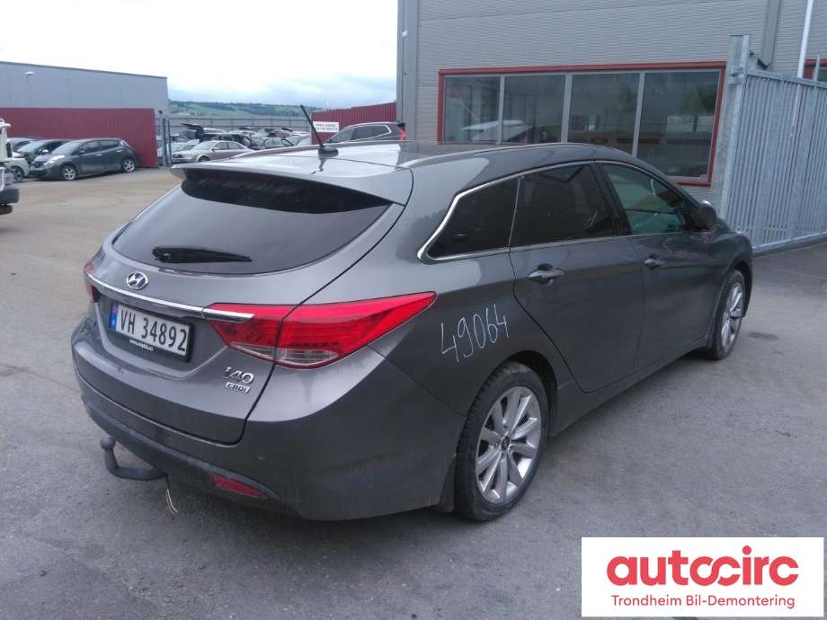 Hyundai i40 2012-2017 , Motorkode: D4FD, Girkassekode: 4300024A30