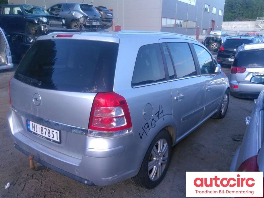 Opel Zafira B 2005-2011 , Motorkode: Z17DTR, Girkassekode: MF3