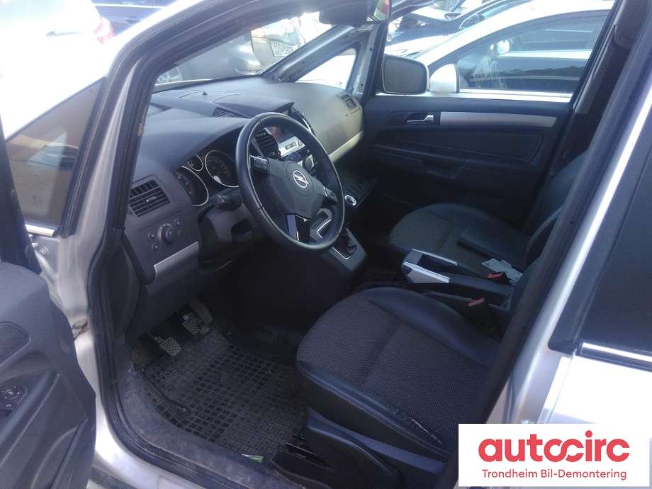 Opel Zafira B 2005-2011 , Motorkode: Z17DTR, Girkassekode: MF3
