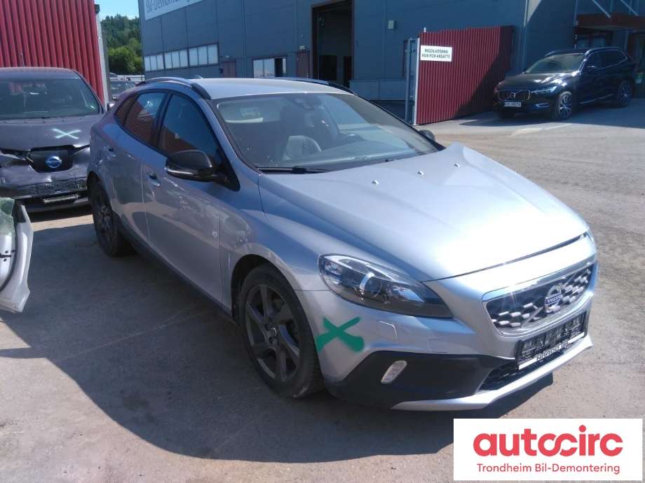 Volvo V40 2012-2019 , Motorkode: D4162T, Girkassekode: 6-PSHIFT 2WD / MPS6
