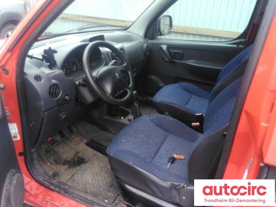 Peugeot Partner 2002-2008 (Type I, Fase 2) , Motorkode: , Girkassekode: 
