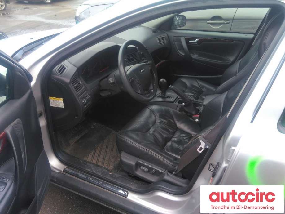 Volvo V70 2000-2004 (Type II, Fase 1) , Motorkode: B5244S2, Girkassekode: 