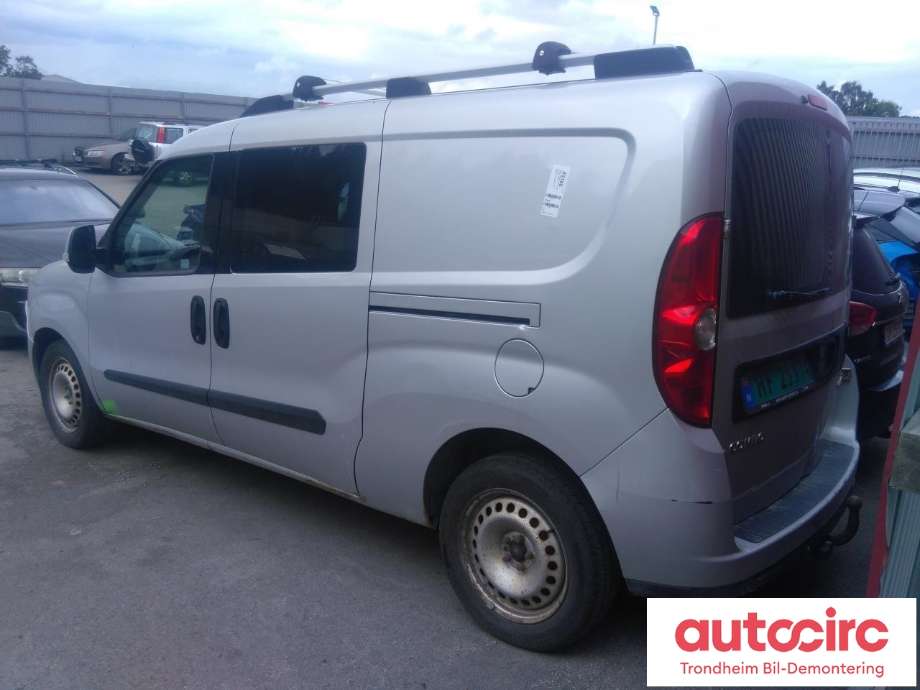 Opel Combo D 2012-2018 , Motorkode: 198A3000, Girkassekode: MMJ