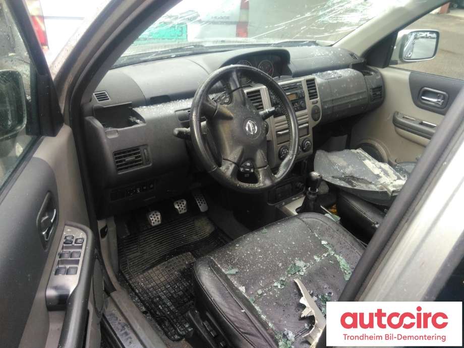 Nissan X-Trail 2002-2007 (T30) (T30), Motorkode: YD22, Girkassekode: 