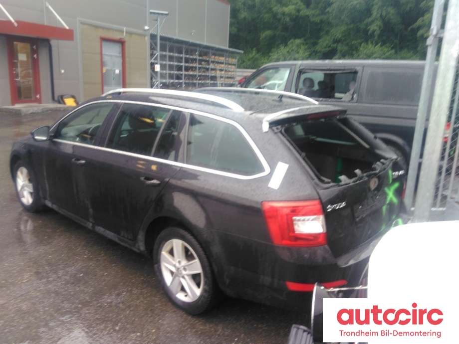 Škoda Octavia 2013-2016 (Type III, Fase 1) , Motorkode: CHPA, Girkassekode: PYU