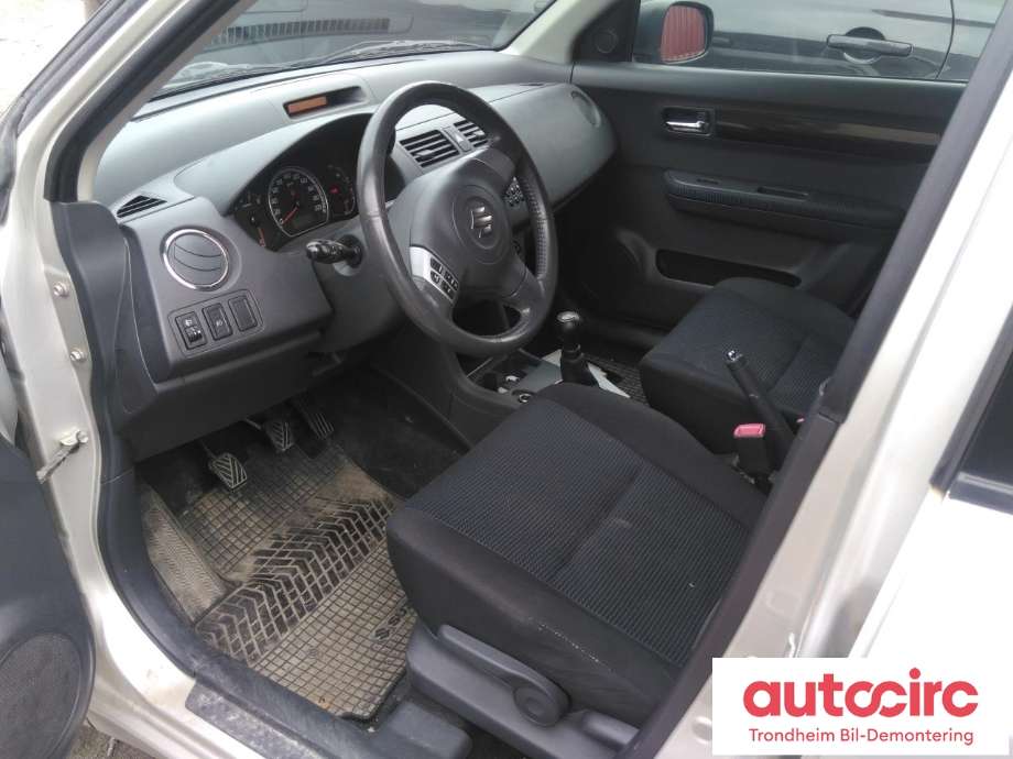 Suzuki Swift 2005-2010 , Motorkode: M13A, Girkassekode: