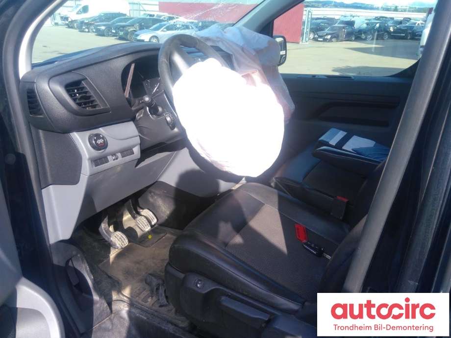 Peugeot Expert 2016-->> (Type III) , Motorkode: AHK, Girkassekode: 98 195 856 80