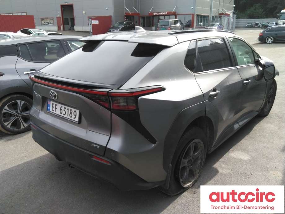 Toyota bZ4X 2022-->> , Motorkode: 1YM, Girkassekode: ....