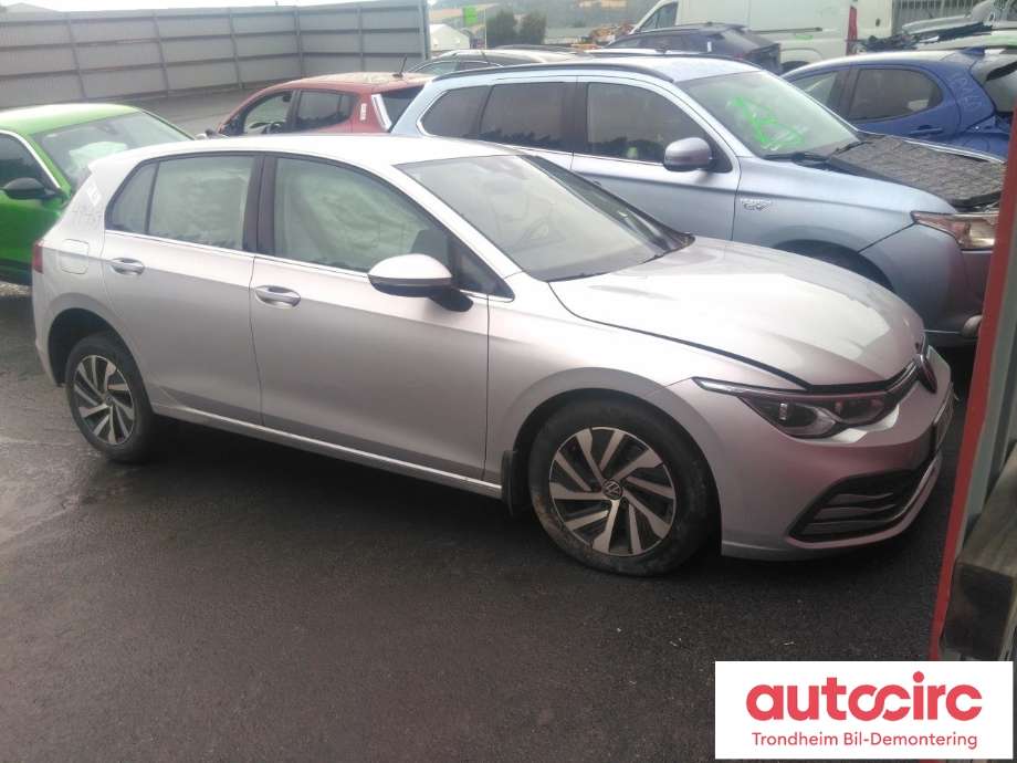 VW Golf VIII 2020-->> , Motorkode: DGEA, Girkassekode: TTT