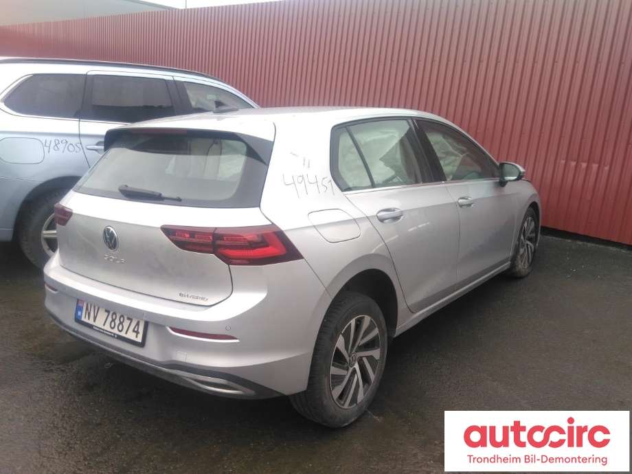 VW Golf VIII 2020-->> , Motorkode: DGEA, Girkassekode: TTT
