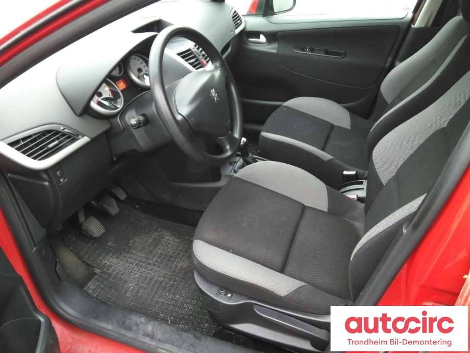 Peugeot 207 2006-2012 , Motorkode: 8HZ, Girkassekode: 