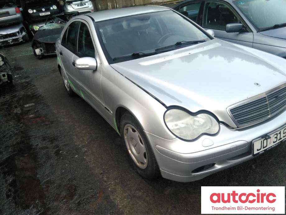 Mercedes C-Klasse 2000-2004 (Fase 1) (W203) (W203), Motorkode: 271 946, Girkassekode: