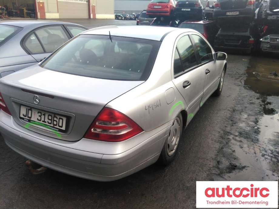 Mercedes C-Klasse 2000-2004 (Fase 1) (W203) (W203), Motorkode: 271 946, Girkassekode: