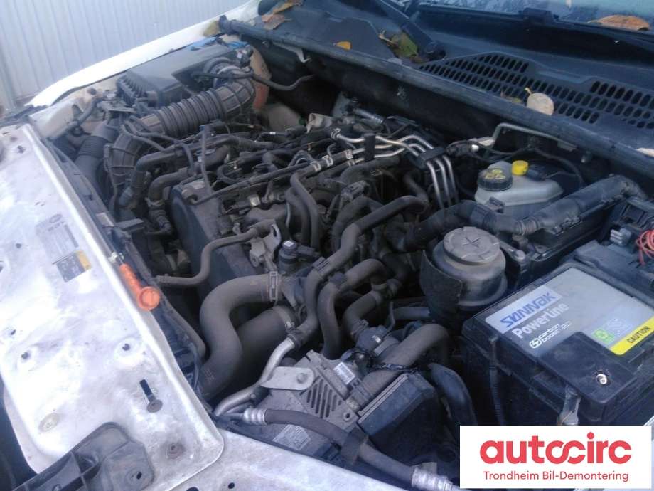 VW Amarok 2010-2016 (Type I, Fase 1) , Motorkode: CNFB, Girkassekode: NNV