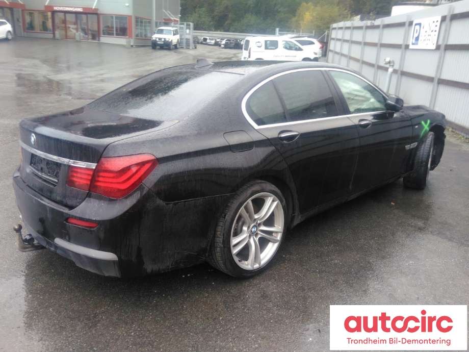 BMW 7-Serie 2009-2015 (F01/F02/F03/F04) (F01/F02/F03/F04), Motorkode: N57-D30A, Girkassekode: GA8HP70Z