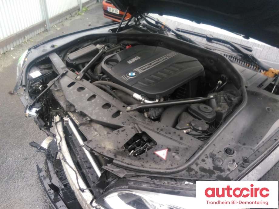 BMW 7-Serie 2009-2015 (F01/F02/F03/F04) (F01/F02/F03/F04), Motorkode: N57-D30A, Girkassekode: GA8HP70Z