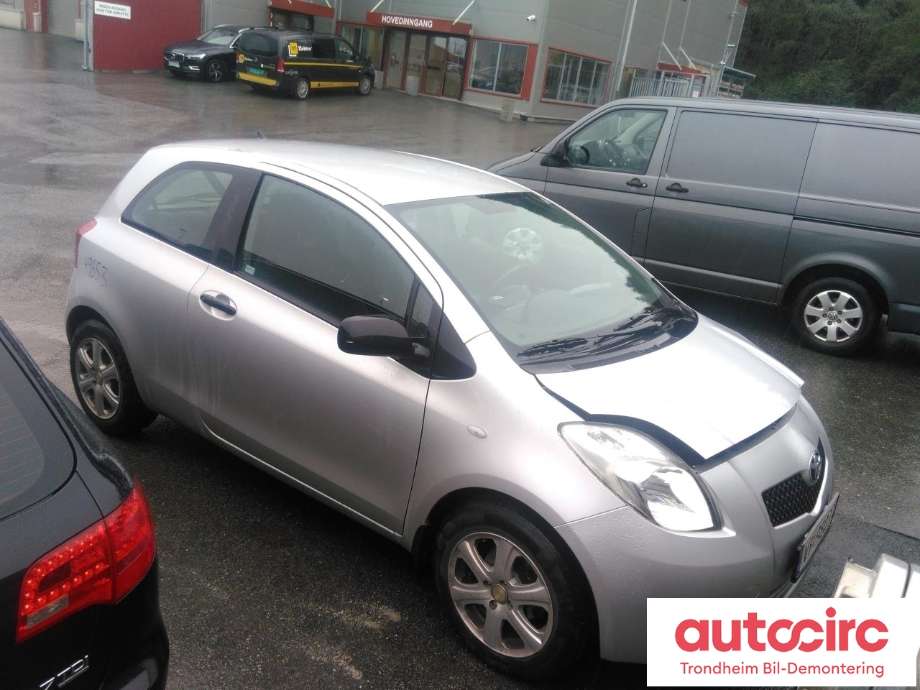 Toyota Yaris 2006-2009 (Type II, Fase 1) , Motorkode: 1KR-FE, Girkassekode: