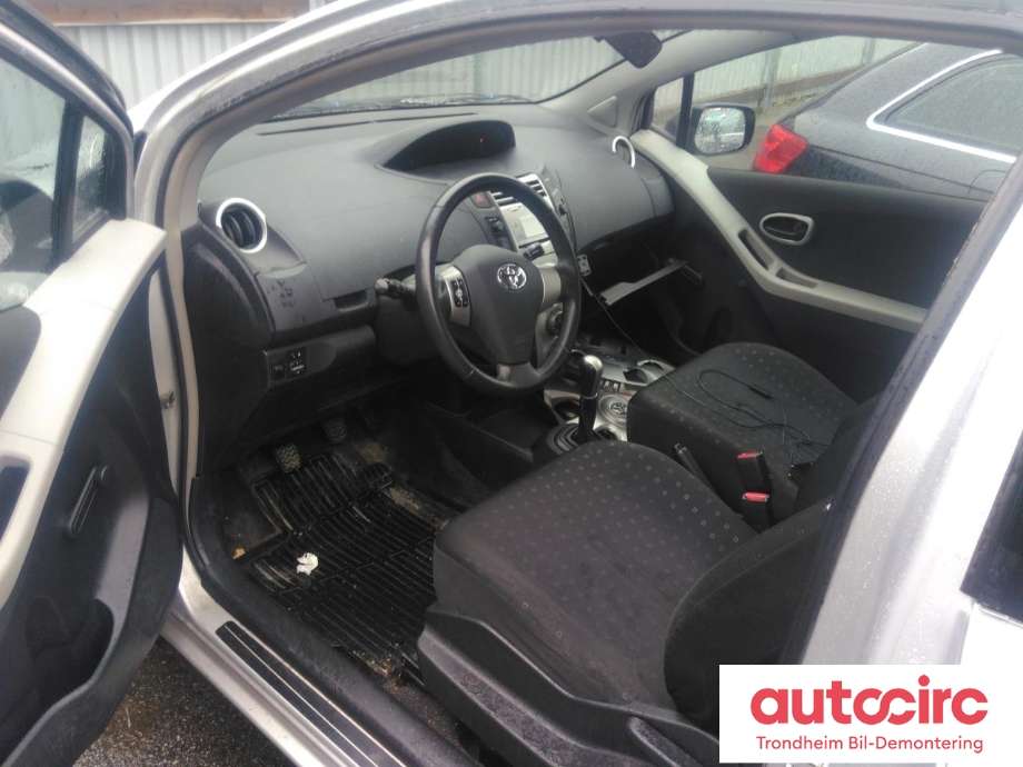 Toyota Yaris 2006-2009 (Type II, Fase 1) , Motorkode: 1KR-FE, Girkassekode: