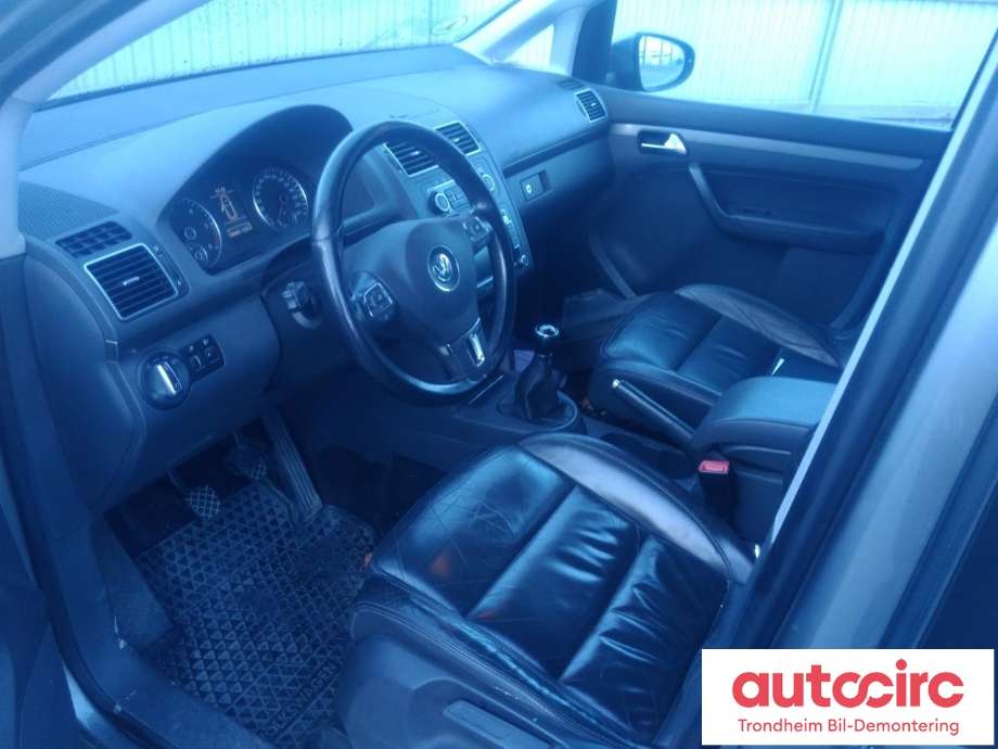 VW Touran 2010-2015 (Type I, Fase 3) , Motorkode: CAYC, Girkassekode: MFR