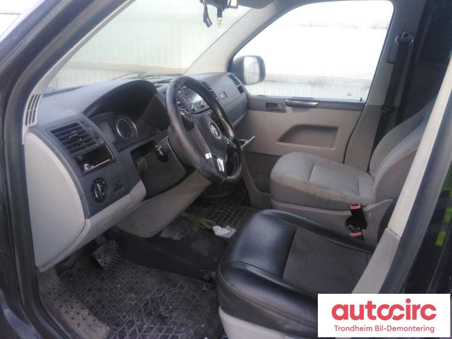 VW Transporter / Caravelle 2009-2015 (Fase 2) (T5) (T5), Motorkode: CFCA, Girkassekode: NEY