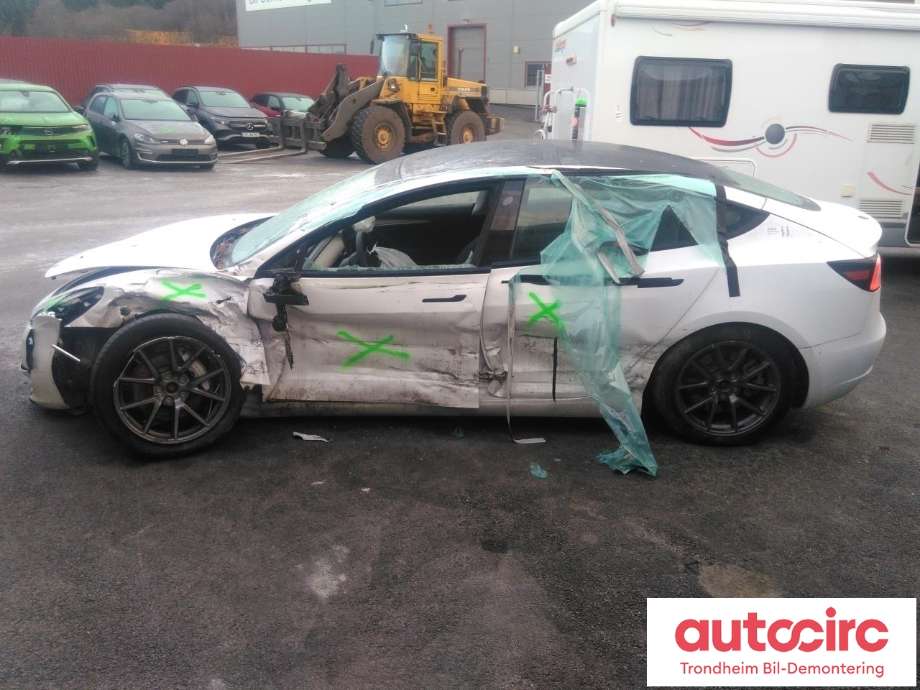 Tesla Model 3 2018-2023 (Fase 1) , Motorkode: 3D3, Girkassekode: 