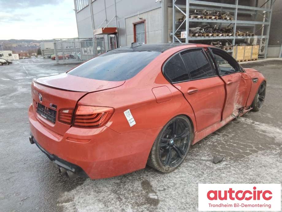BMW M5 2011-2017 (F10) (F10), Motorkode: S63-B44B, Girkassekode: GS7D36BG