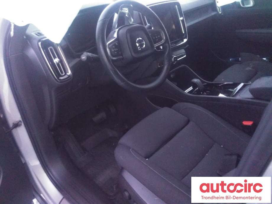 Volvo C40 Recharge 2021-2024 , Motorkode: E400V6, Girkassekode: 1-SPEED AWD / 1EDT AWD