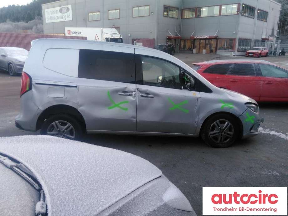 Mercedes Citan 2021-->> (W420) (W420), Motorkode: 608915, Girkassekode: 700800