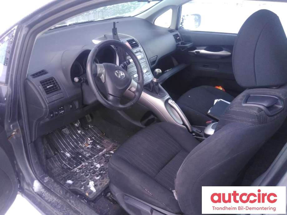Toyota Auris 2007-2010 (Type I, Fase 1) , Motorkode: 4ZZ-FE, Girkassekode: 