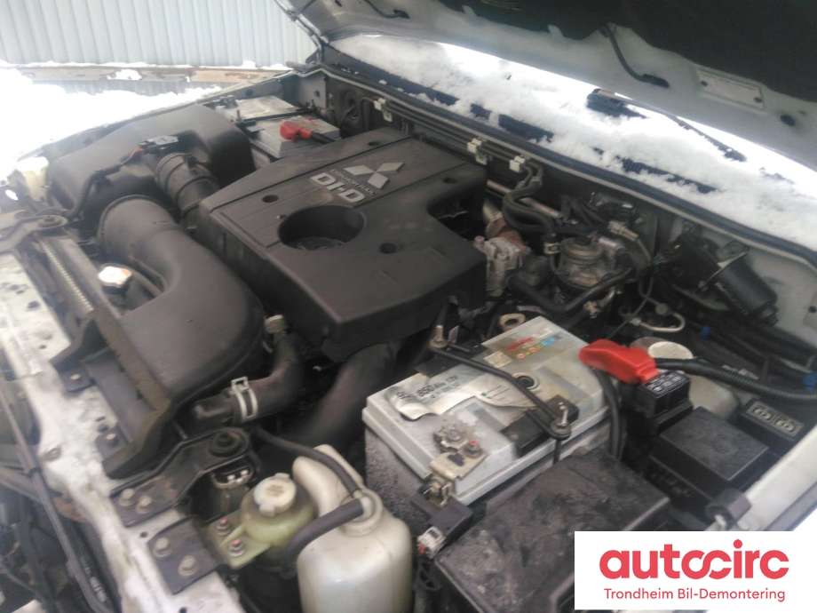 Mitsubishi Pajero 2007-2016 (Type IV, Fase 1) , Motorkode: 4M41, Girkassekode: 2700A130