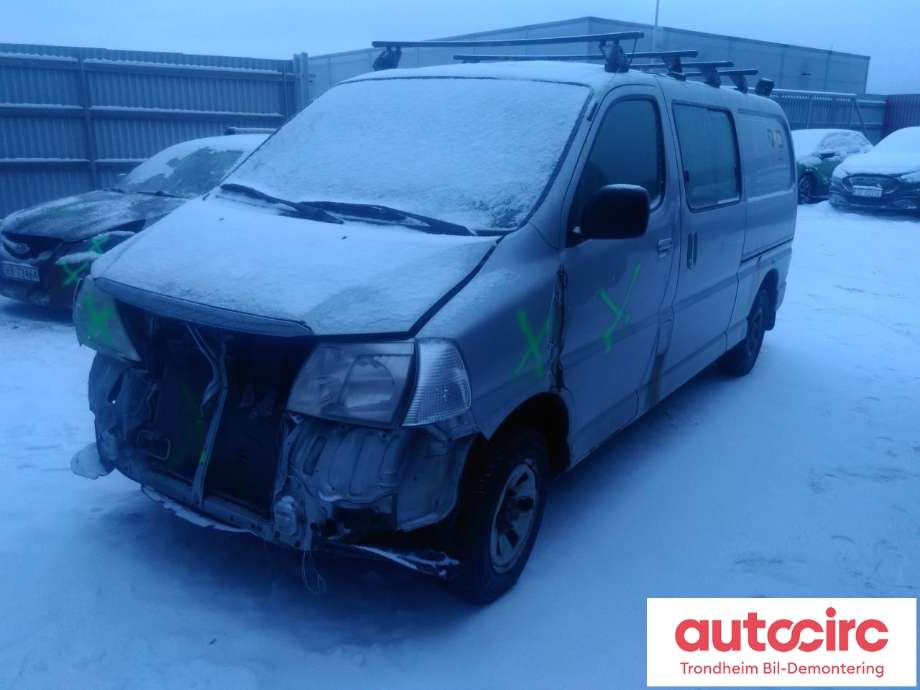 Toyota Hiace 2007-2012 (Fase 3) , Motorkode: 2KD-FTV, Girkassekode: 3303026A60