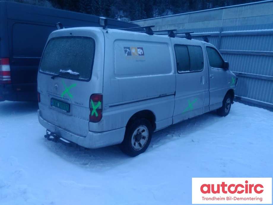 Toyota Hiace 2007-2012 (Fase 3) , Motorkode: 2KD-FTV, Girkassekode: 3303026A60