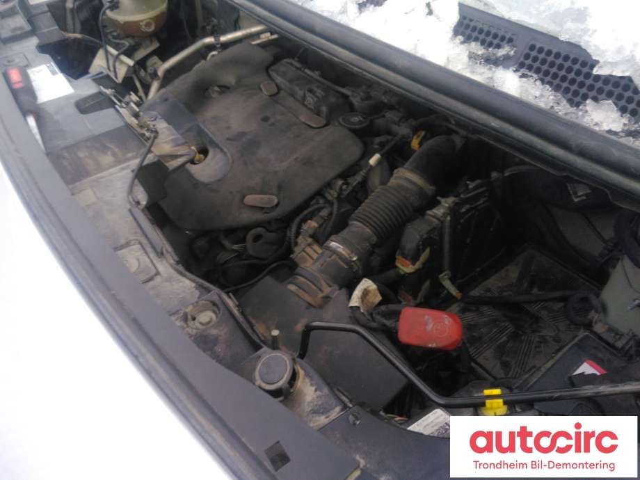 Peugeot Expert 2016-->> (Type III) , Motorkode: AHK, Girkassekode: 98 195 856 80