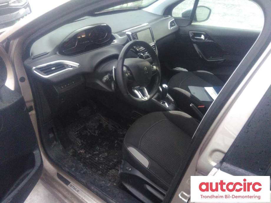 Peugeot 208 2012-2019 (Type I) , Motorkode: HMZ, Girkassekode: 16 078 938 80