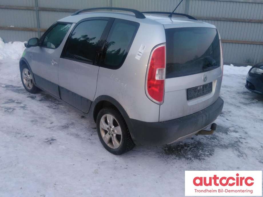 Škoda Roomster 2010-2015 (Fase 2) , Motorkode: CAYC, Girkassekode: KFK