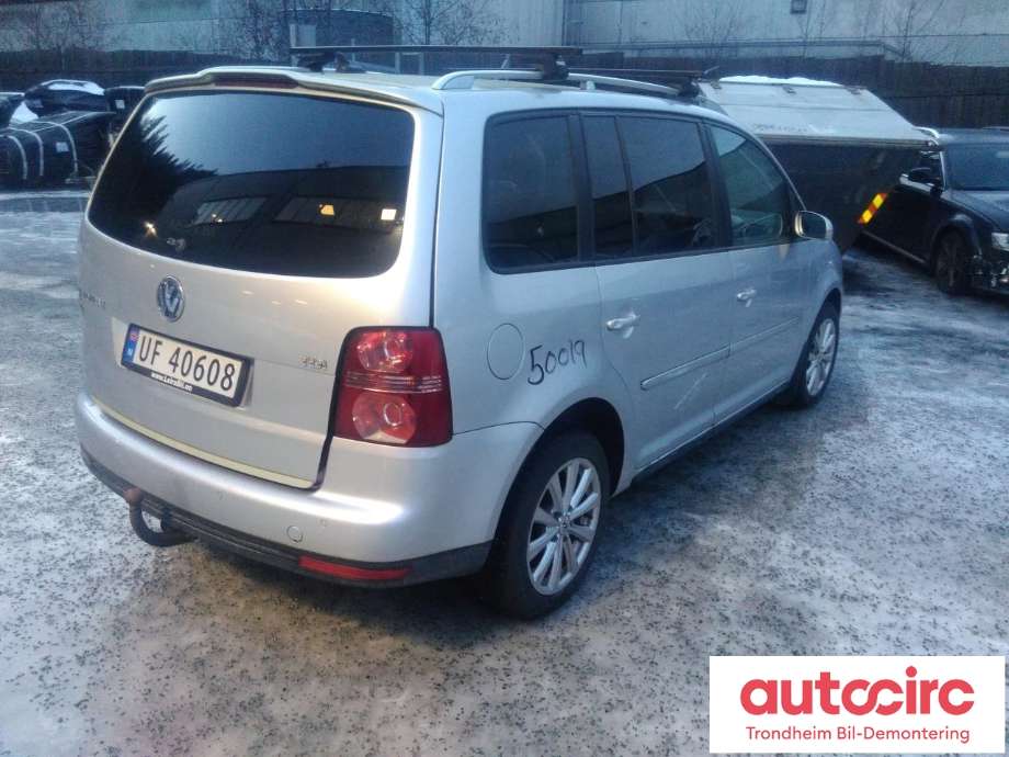 VW Touran 2007-2010 (Type I, Fase 2) , Motorkode: BLS, Girkassekode: LKF
