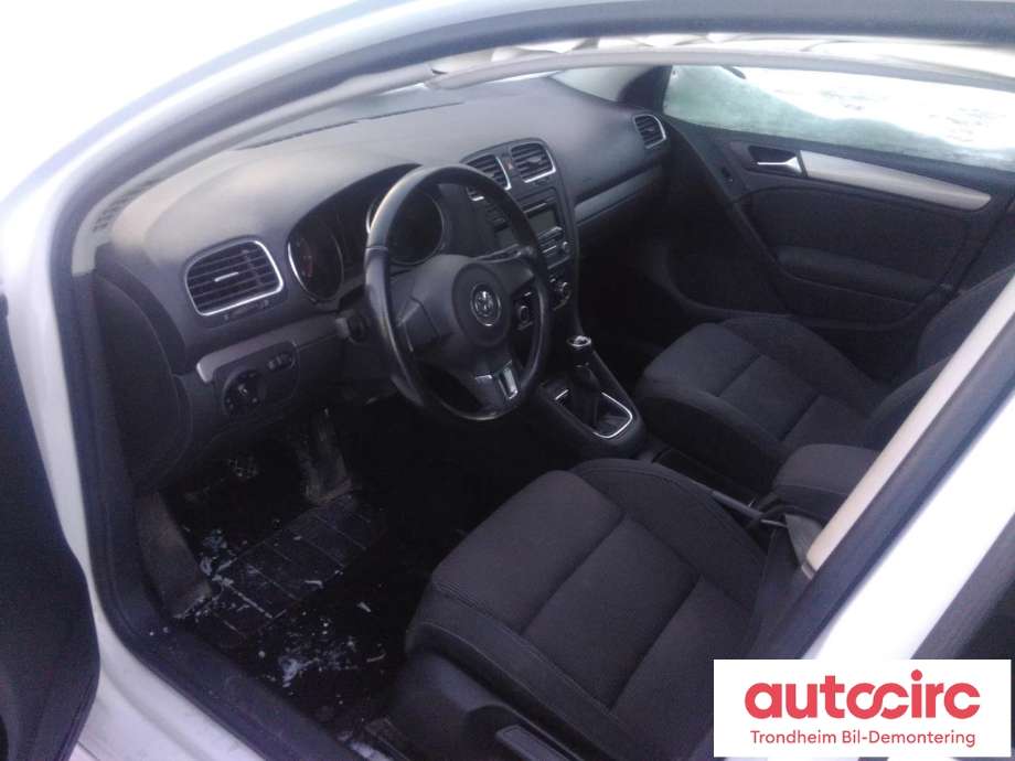 VW Golf VI 2008-2012 , Motorkode: CBZA, Girkassekode: MHV