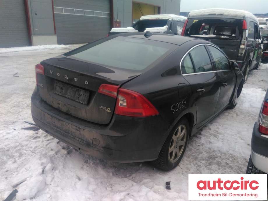 Volvo S60 2010-2014 (Type II, Fase 1) , Motorkode: D4162T, Girkassekode: MMT6