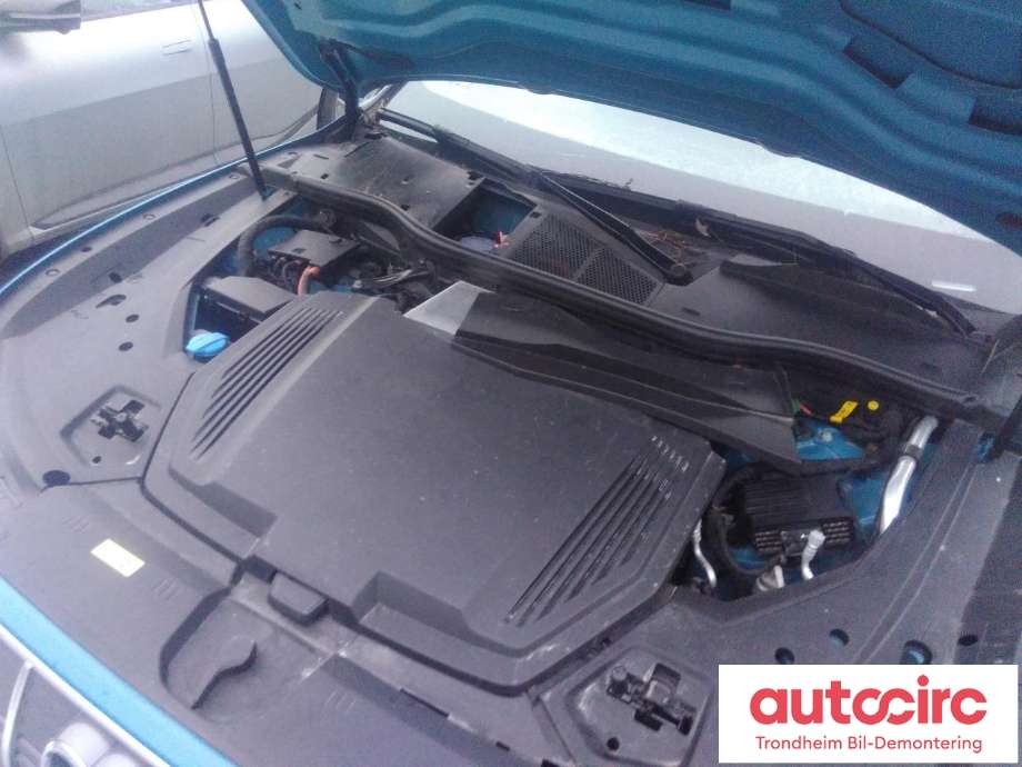 Audi e-tron 2018-->> , Motorkode: BM1J, Girkassekode: ...