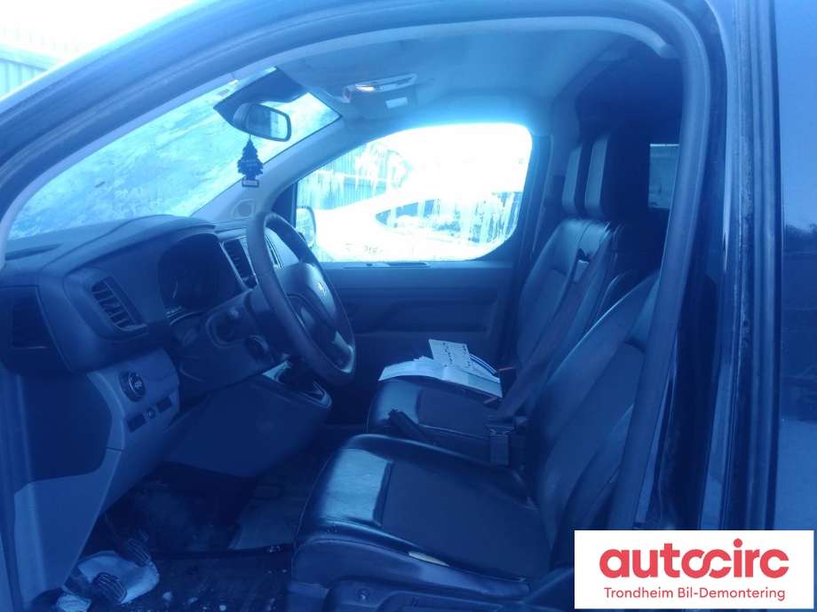 Peugeot Expert 2016-->> (Type III) , Motorkode: AHX, Girkassekode: 98 195 856 80