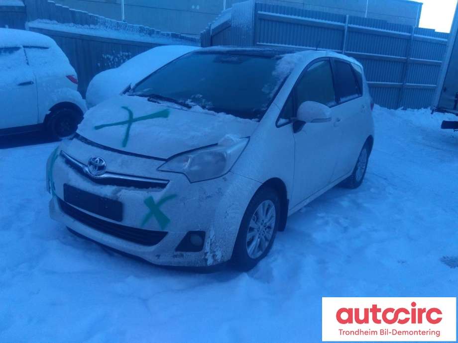 Toyota Verso-S 2011-2015 (COMBI) (COMBI), Motorkode: 1NR-FE, Girkassekode: 3040052231