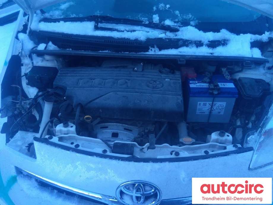 Toyota Verso-S 2011-2015 (COMBI) (COMBI), Motorkode: 1NR-FE, Girkassekode: 3040052231