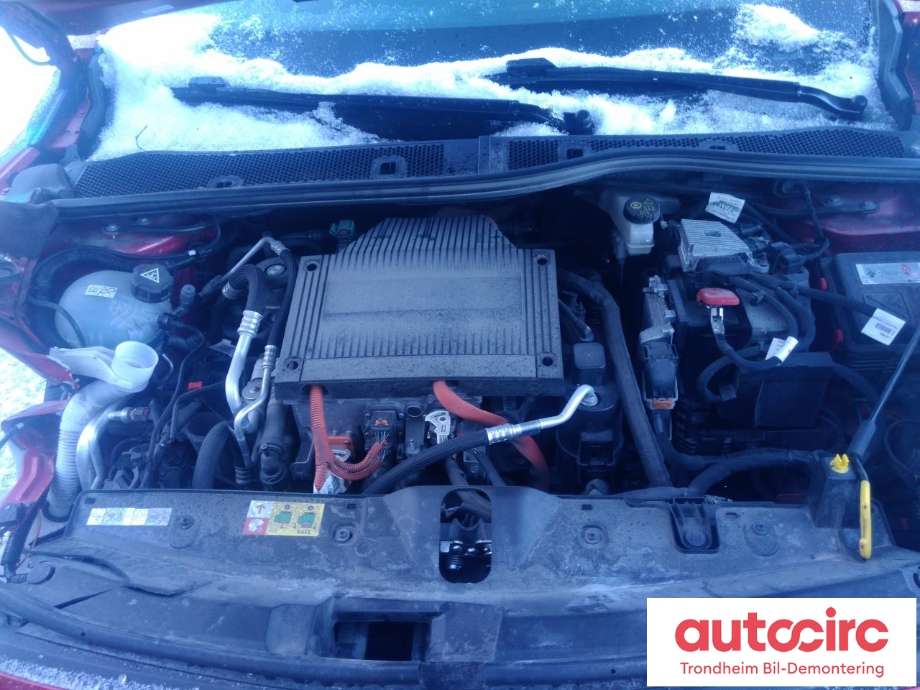 Peugeot e-2008 2019-->> , Motorkode: ZKX, Girkassekode: 98 385 451 80